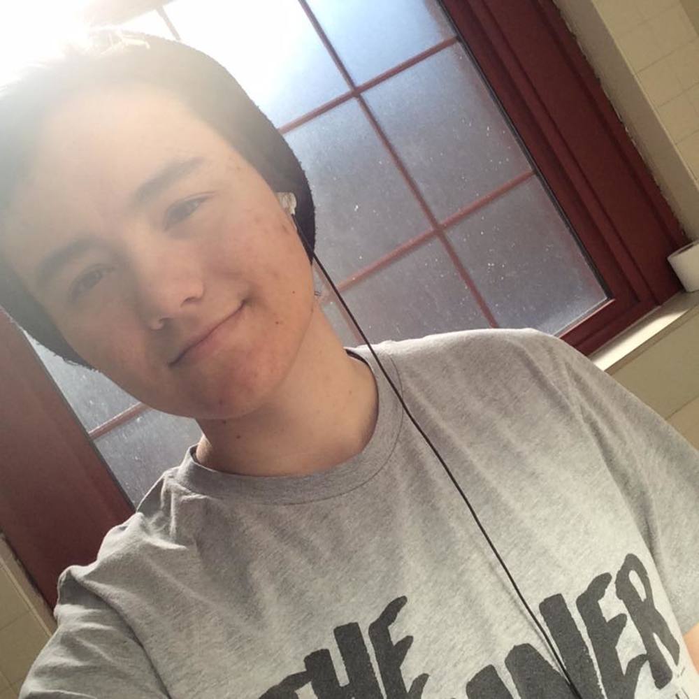 Meet your Posher, Felix